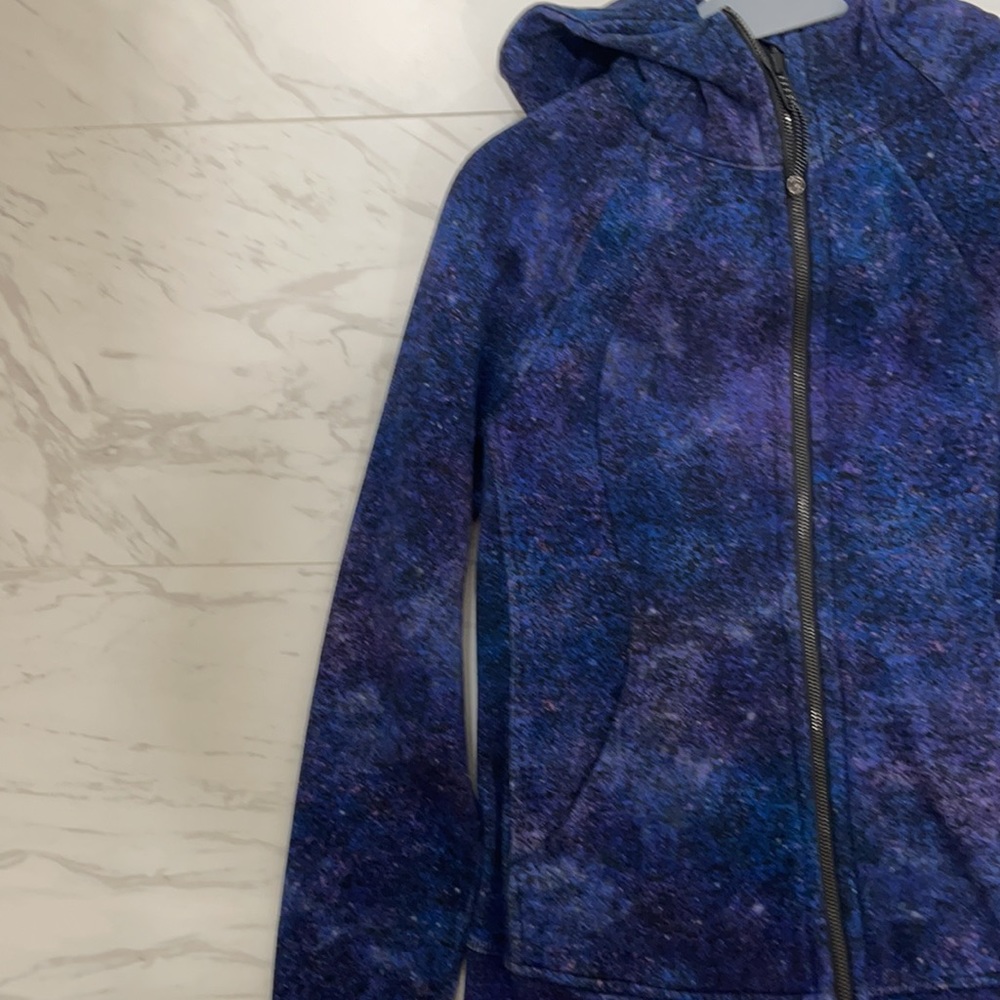 Lululemon Jacket - Picture 3 of 6